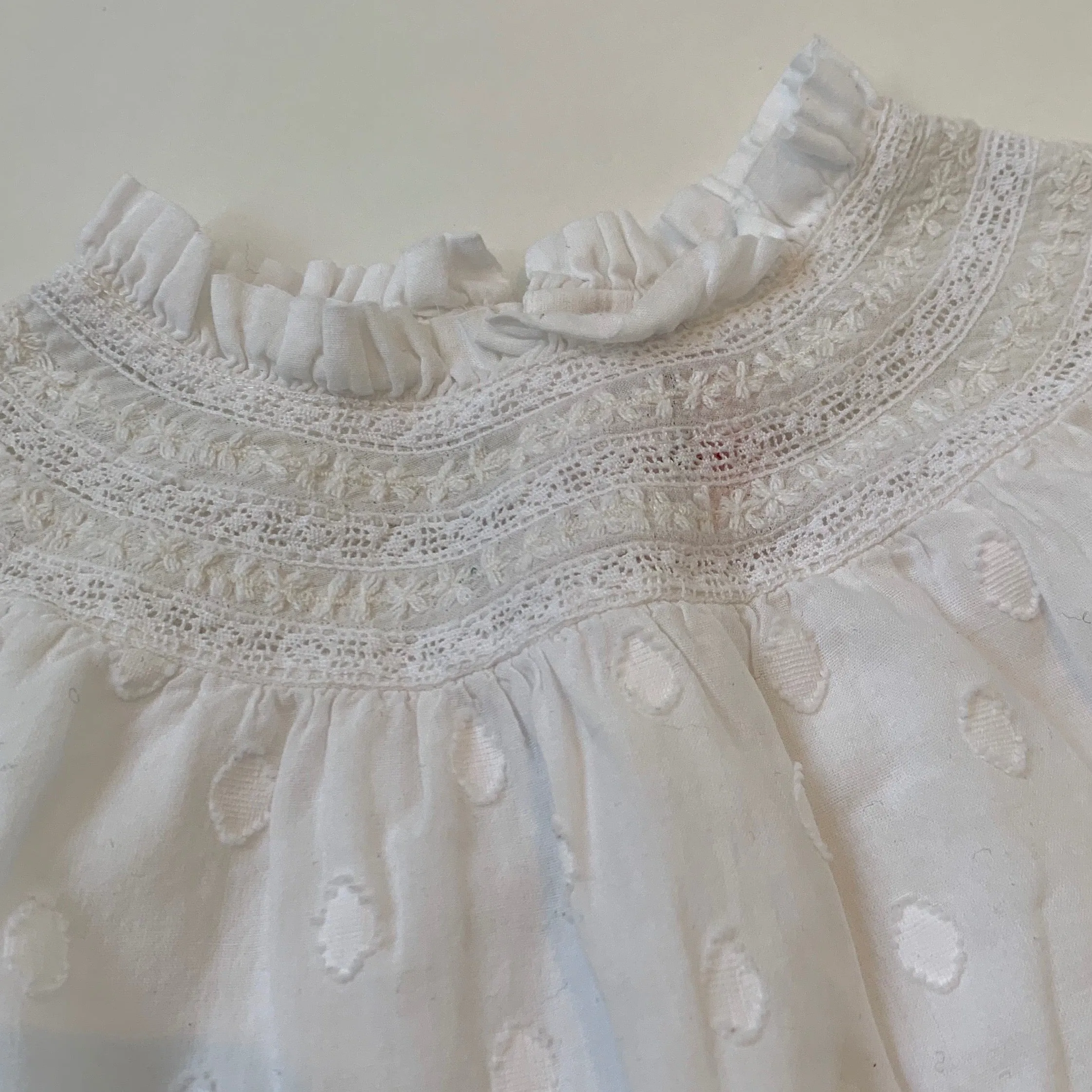 Bonpoint Cream Polka Dot Dress With Lace Trim 12 Months (Brand New)