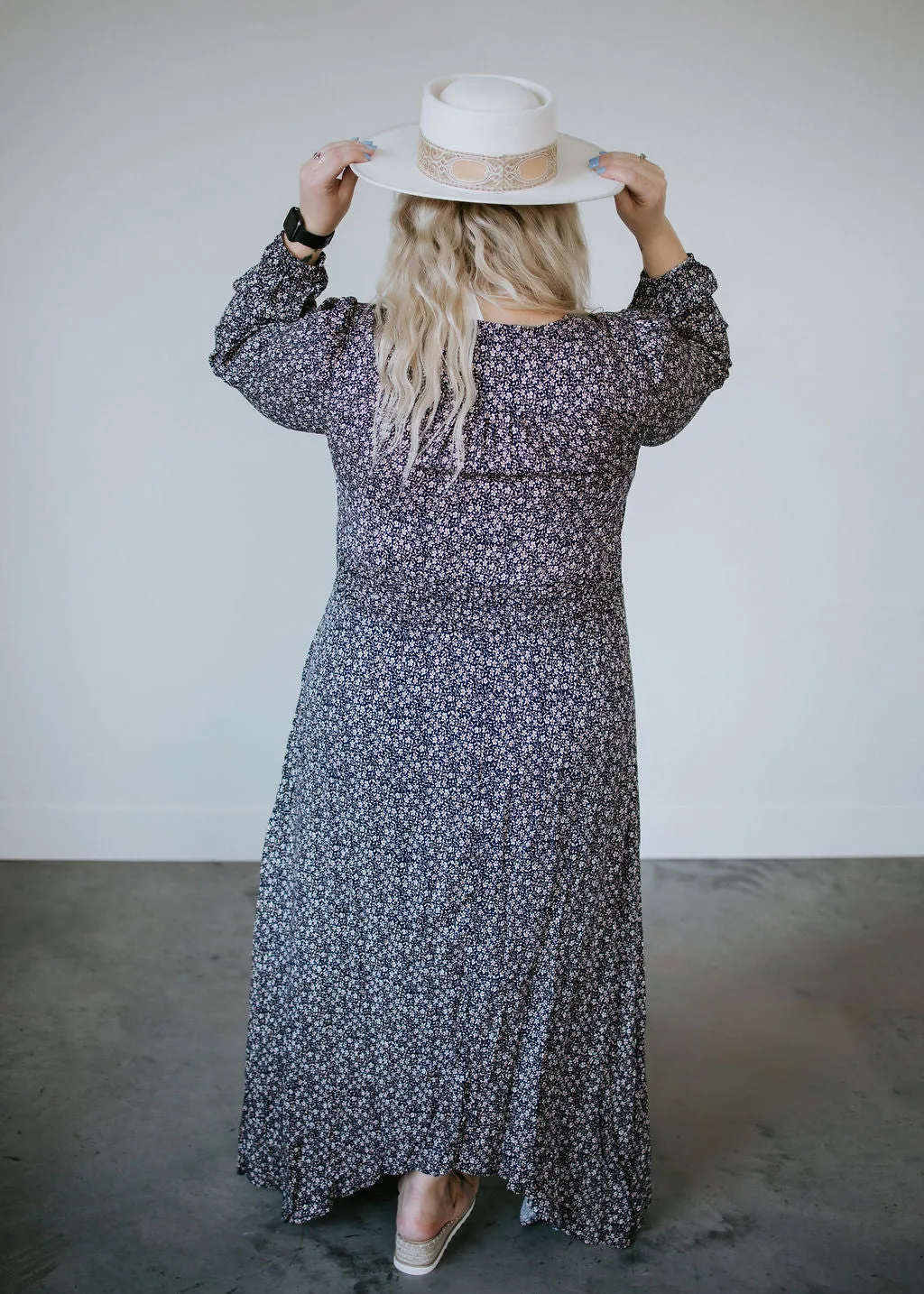 Curvy Taryn Floral Maxi Dress