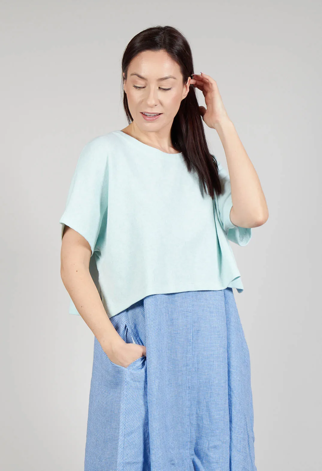 Stylish Cropped T-Shirt in Jade