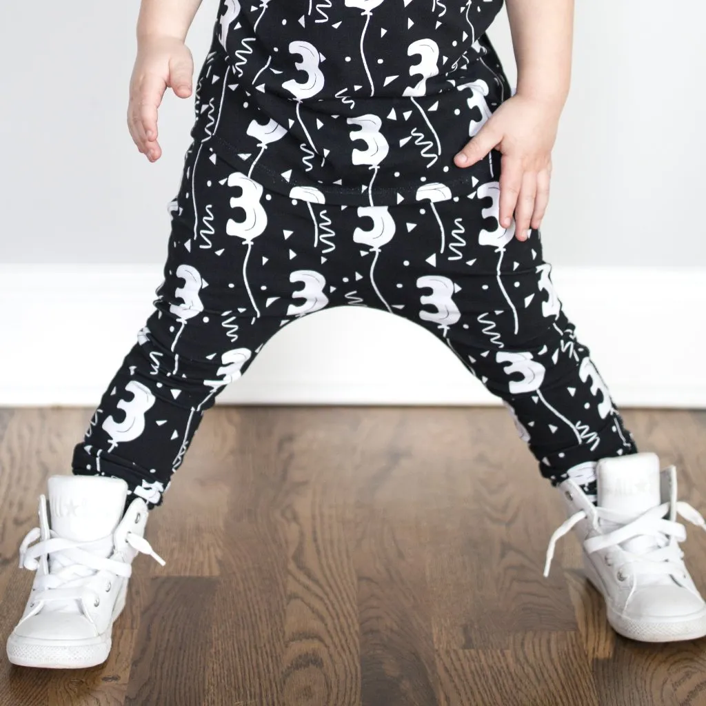 Loose-Fit Harem Pants with Balloon Silhouette