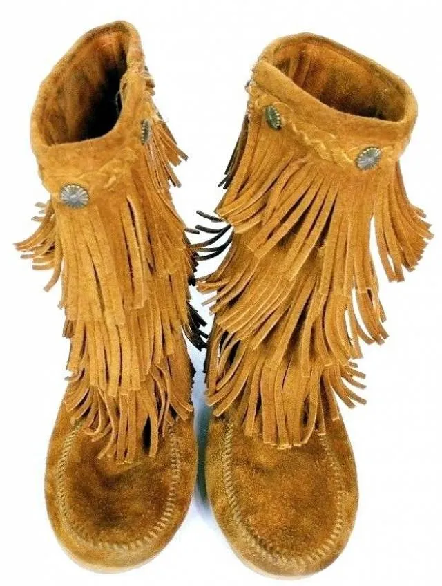 Minnetonka Women's 3 Layer Fringe Brown Suede Moccasin Boots Size 4