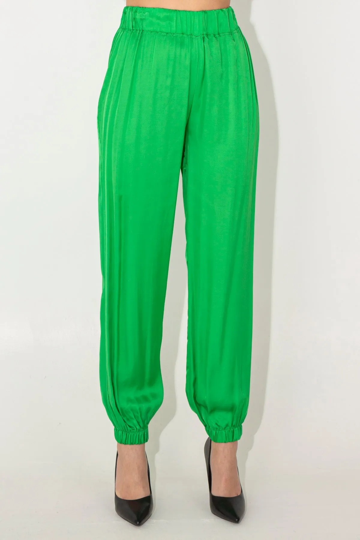 Flowy Harem Pants in Slouchy Fabric