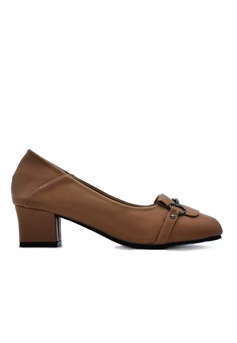 Round Toe Heels POLO HILL with Horsebit Decor