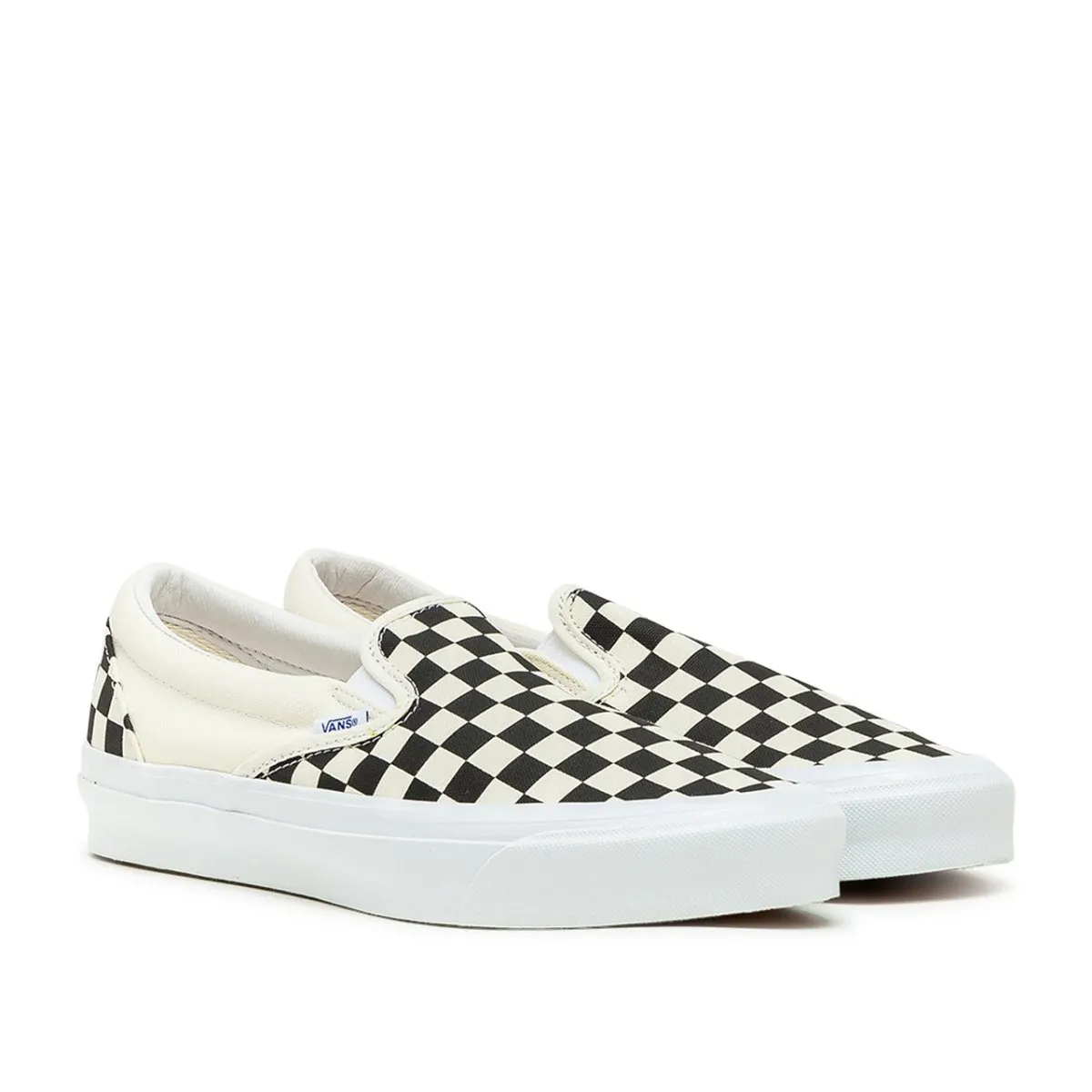 Vans Vault UA OG Slip-On LX in Black and White