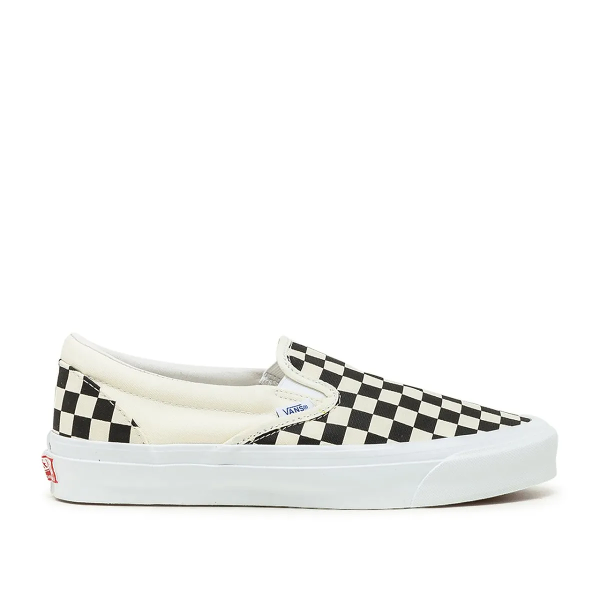 Vans Vault UA OG Slip-On LX in Black and White